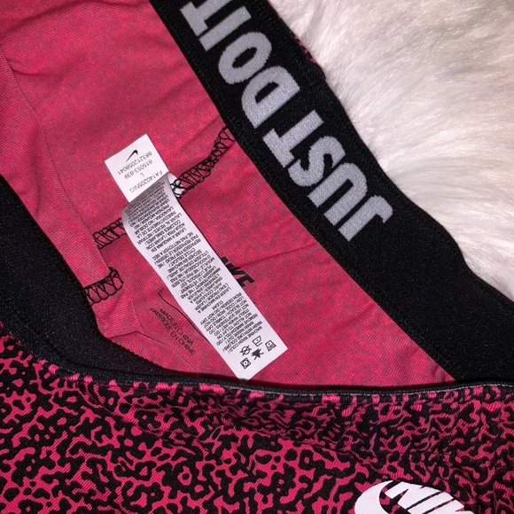 NWOT LEGGINGS NIKE JUST DO IT COTTEN BLEND. Sz L - Picture 2 of 2